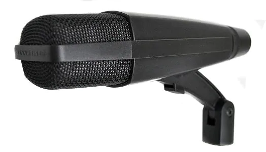 ダイナミックマイク。SENNHEISER MD421 (東京都品川区レンタル)