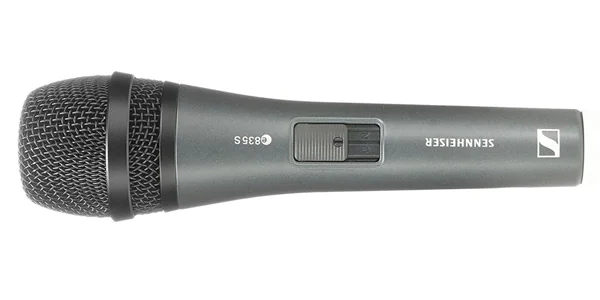 ダイナミックマイク。SENNHEISER e835S