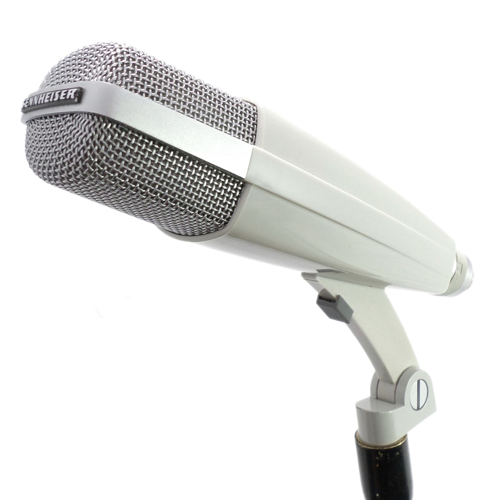 ダイナミックマイク。SENNHEISER MD421 (white)